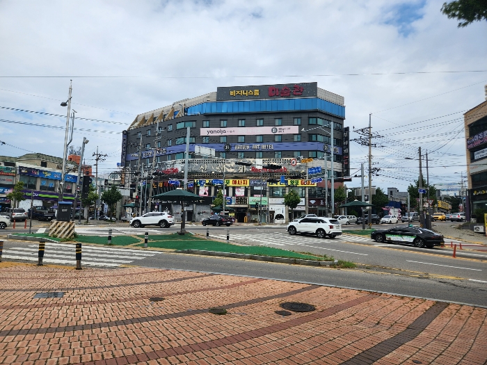충청남도 서산시 읍내동 101-1 케이제이씨서산프라자 3층301호 외 6필지 근린상가 경매 사진 10