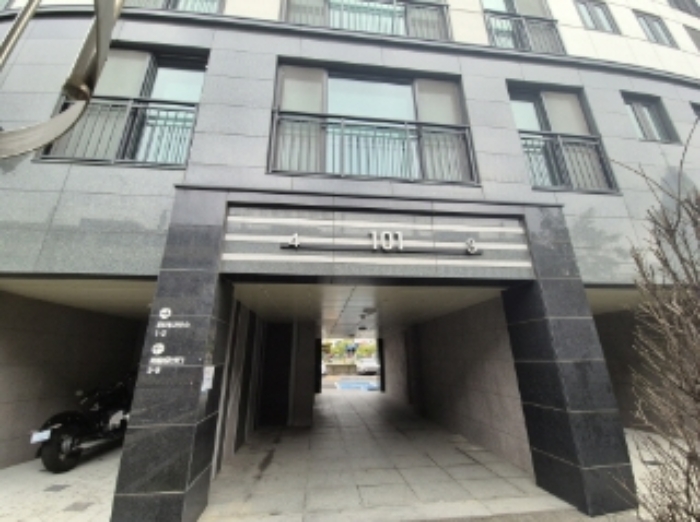 경북 포항시 북구 용흥동 615-21, 8층 804호 (용흥동,빌드원르헤브3차아파트) 아파트 경매 사진 2