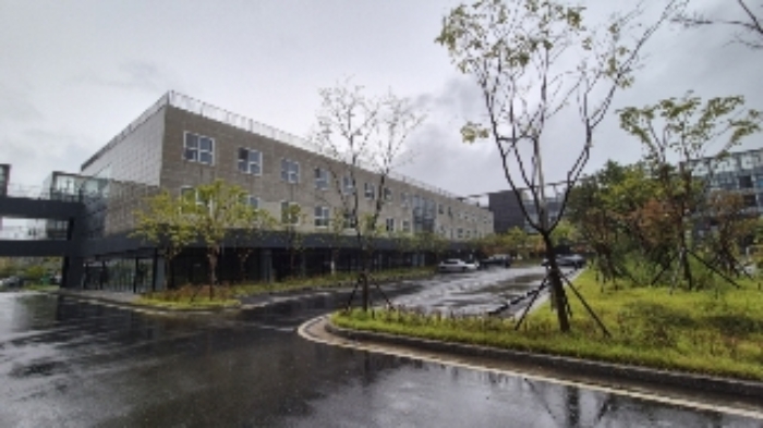 전남 나주시 빛가람동 186-1, 나동 1층씨-111호 (빛가람동,게토333지식산업센터) 지식산업센터 경매 사진 1