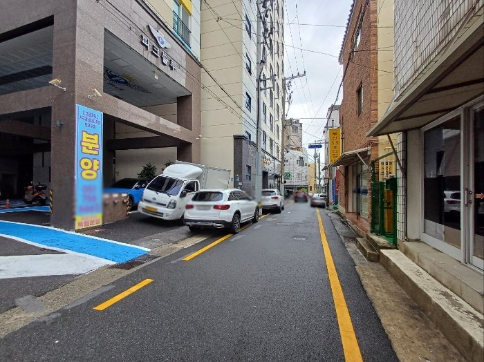 부산 사상구 괘법동 270-9, 2층208호 (괘법동,파크블루11차) 외 2필지 아파트 경매 사진 6