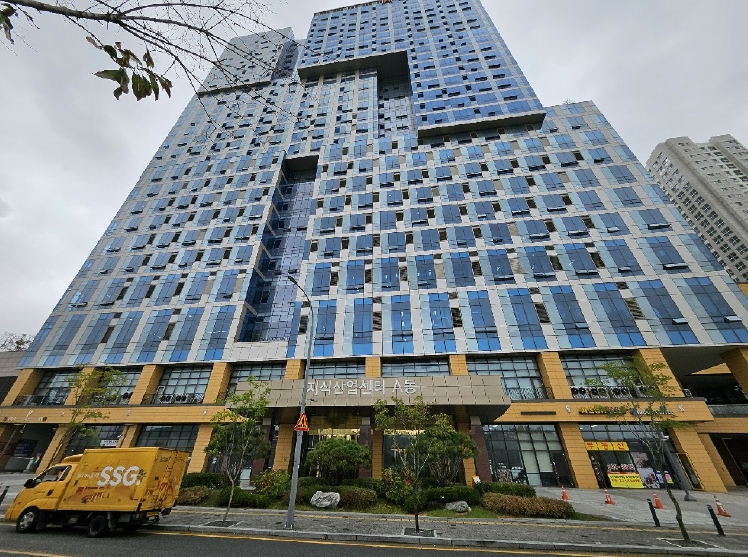 경기 용인시 기흥구 영덕동 1315, 에이동 15층1501호 (영덕동,힉스유타워) 지식산업센터 경매 사진 1