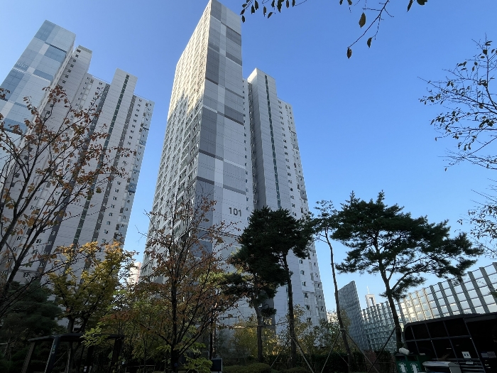 경기 화성시 효행구 봉담읍 와우리 602, 101동 18층1803호 (봉담한신더휴에듀파크) 외 1필지 아파트 경매 사진 7