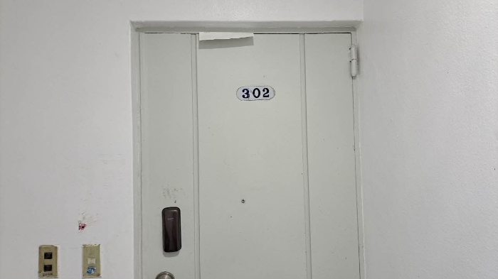 부산 영도구 동삼동 227-233, 가동 3층302호 (동삼동,태종파크맨션) 외 1필지 아파트 경매 사진 2