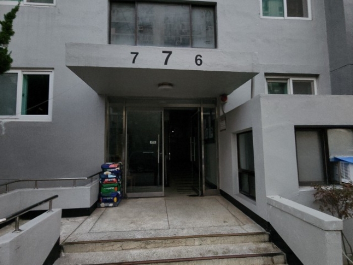 인천 중구 항동7가 27-107, 7동 1층106호 (항동7가,라이프아파트) 아파트 경매 사진 3