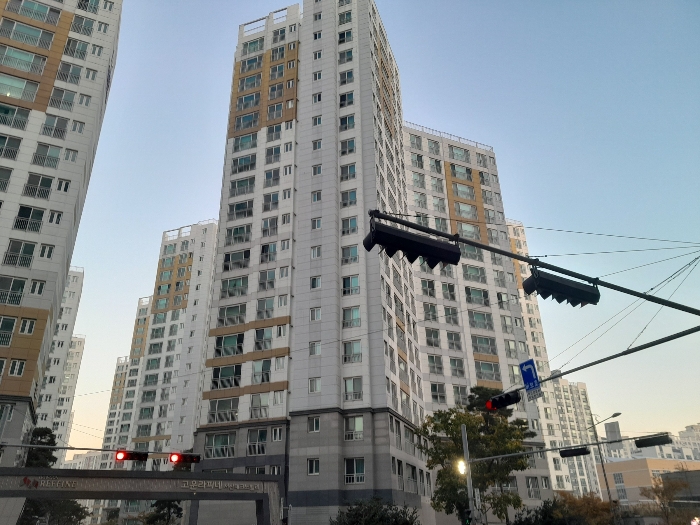 충남 서산시 성연면 일람리 1089, 113동 3층301호 (서산테크노밸리 고운라피네) 아파트 경매 사진 6