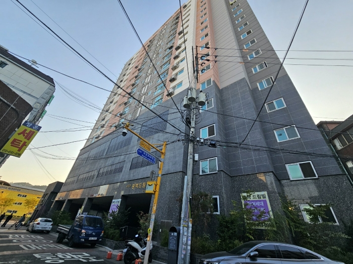 경기 부천시 원미구 심곡동 132-14, 13층 1303호 (심곡동, 광백드림빌) 외 4필지 오피스텔(주거) 경매 사진 8