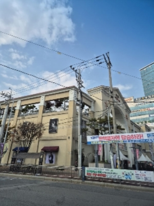 광주 서구 치평동 1326, 1층109호 (치평동,세정아울렛) 근린상가 경매 사진 1
