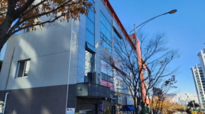 울산 울주군 범서읍 천상리 300, 1층102호 (센트로시티) 외 2필지 근린상가 경매 사진 1