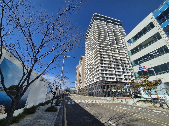 부산 기장군 기장읍 시랑리 736, 204동 지1층204-4호 (오시리아스위첸마티에) 근린상가 경매 사진 4