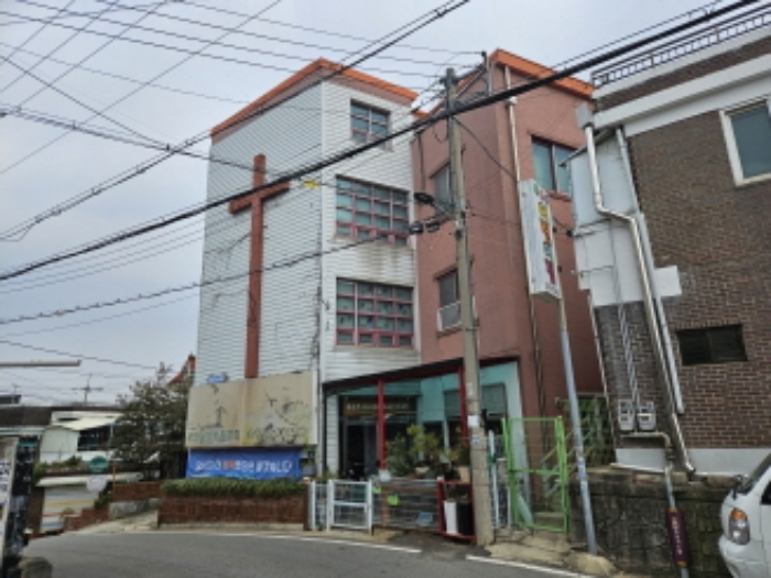 충청남도 천안시 동남구 봉명동 109-26 외 4필지 종교시설 경매 사진 5