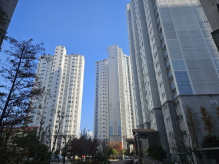 경남 통영시 광도면 죽림리 251-1, 104동 4층403호 (주영더팰리스) 아파트 경매 사진 2