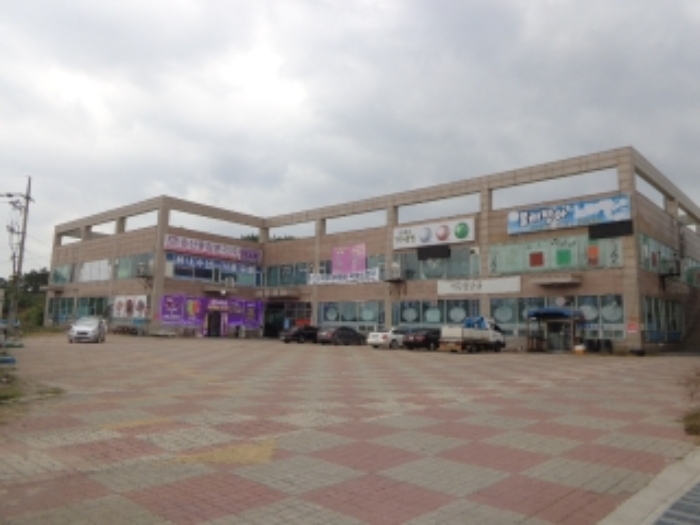충남 태안군 안면읍 창기리 1267-12, 1층136호 (백사장공동어판장) 외 5필지 근린상가 경매 사진 1