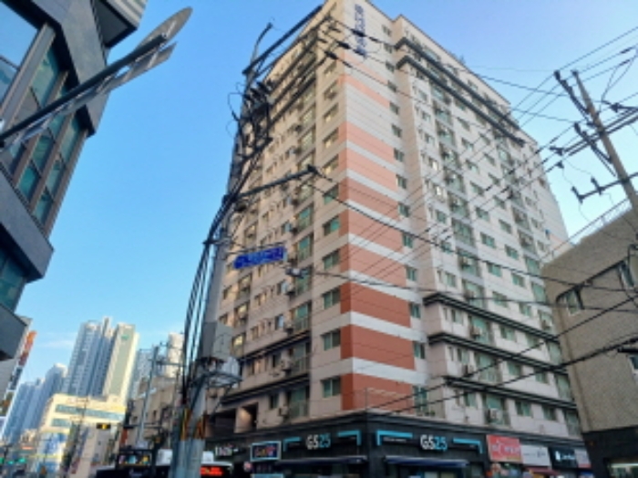 경기 부천시 소사구 소사본동 75, 14층 1407호 (소사본동, 에스에이치씨타워) 외 3필지 연립주택 경매 사진 1