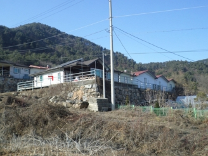 강원특별자치도 횡성군 공근면 학담리 177-4 외 1필지 동물및식물관련시설 경매 사진 2