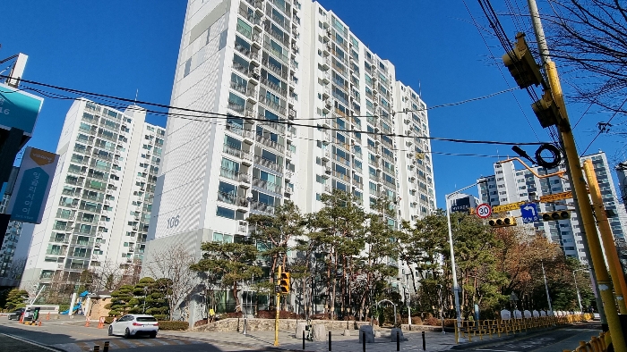 경기 화성시 병점구 반월동 865-1, 106동 802호 (반월동,신영통현대아파트) 아파트 경매 사진 5