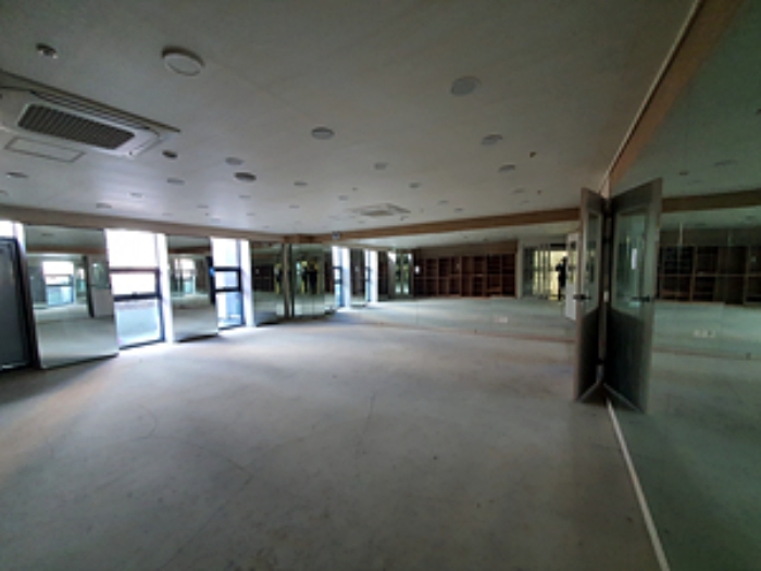 경남 창원시 진해구 경화동 890, 2층 201호 (경화동,부건2차이데아아파트) 근린상가 경매 사진 2