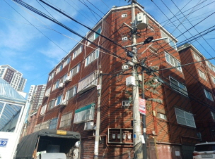 인천 미추홀구 학익동 685-14, 4층401호 외 1필지 다세대주택 경매 사진 2