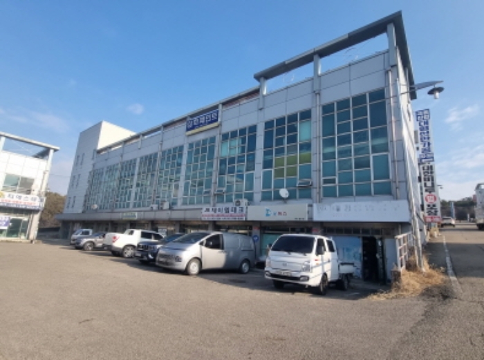 경기 화성시 만세구 팔탄면 율암리 580-7, 202동 지층124호 (발안현대공구타운) 근린상가 경매 사진 1