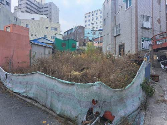 부산광역시 중구 영주동 718 외 1필지 대지 경매 사진 3