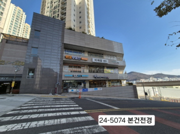 부산 서구 서대신동3가 762, 301동 3층303호 (서대신동3가,대신롯데캐슬) 근린상가 경매 사진 1