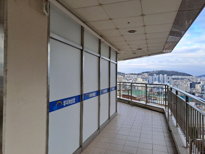 부산 서구 서대신동3가 762, 301동 3층303호 (서대신동3가,대신롯데캐슬) 근린상가 경매 사진 6