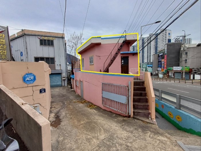 부산광역시 사하구 감천동 823 외 1필지 공장 경매 사진 19