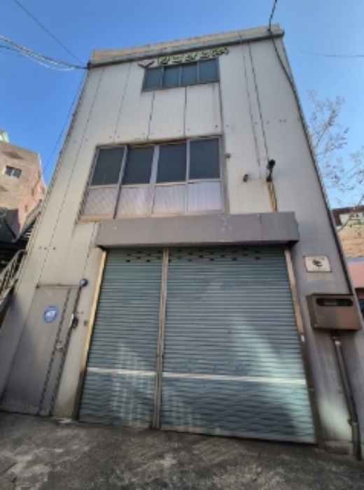 부산광역시 사하구 감천동 823 외 1필지 공장 경매 사진 8