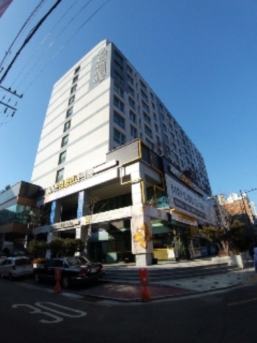 서울 양천구 목동 966, 제1층 제101호 (목동, 목동에버하임) 외 13개호 근린상가 경매 사진 2