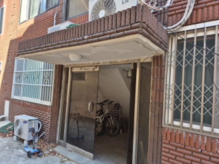 울산 동구 전하동 544-261, 가동 4층402호 다세대주택 경매 사진 2