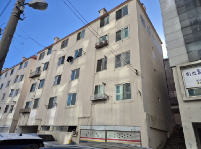 울산 동구 전하동 544-261, 가동 4층402호 다세대주택 경매 사진 3