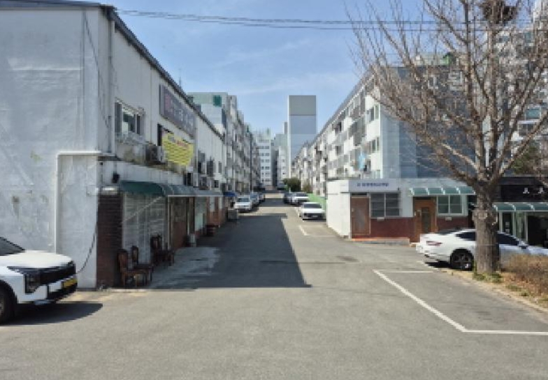 부산 부산진구 개금동 산 54-4, 5동 2층202호 (개금동,고원아파트) 외 9필지 아파트 경매 사진 4
