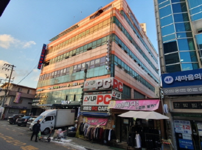 경기 포천시 신읍동 43-20, 1동 2층201호 (신읍동,예원프라자) 외 29개호 외 2필지 근린상가 경매 사진 2