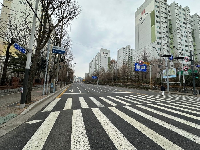 인천 부평구 산곡동 307, 108동 7층703호 (산곡동,현대아파트) 외 9필지 아파트 경매 사진 9