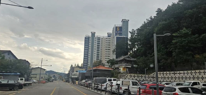 강원특별자치도 인제군 북면 원통리 732-14 세륭스카이빌아파트 101동 9층 904호 외 3필지 아파트 경매 사진 2