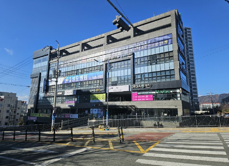 경남 창원시 진해구 장천동 408-2, 3층307호 (장천동,장천동엠에스빌딩) 외 2필지 근린상가 경매 사진 2