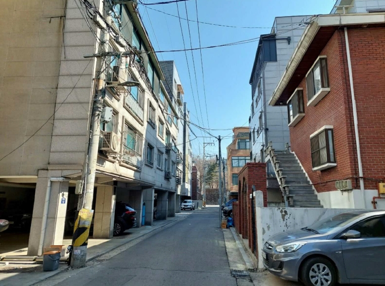 서울특별시 동작구 대방동 378-21 시그니처 2층201호 외 2필지 도시형생활주택 경매 사진 2
