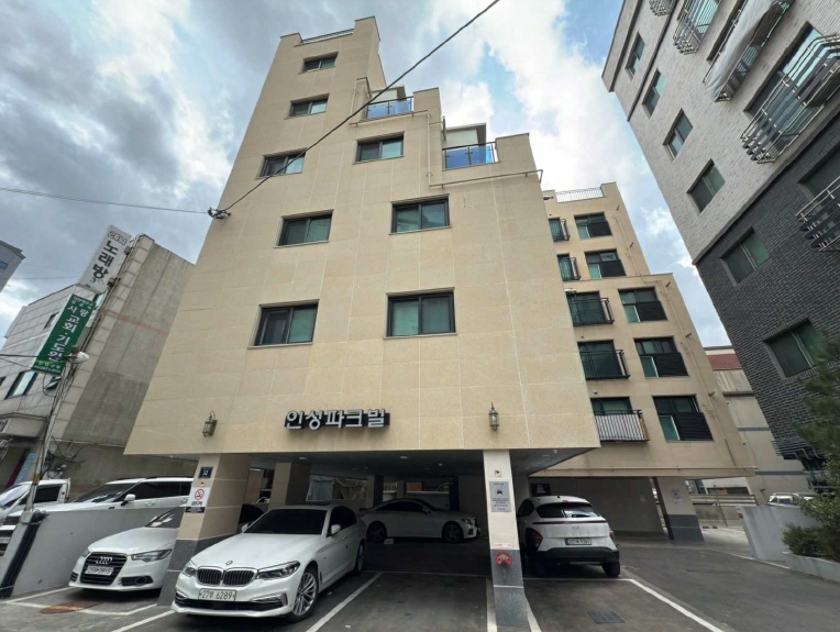 서울특별시 양천구 신월동 88-28 인성파크빌 제3층 제301호 외 2필지 도시형생활주택 경매 사진 1
