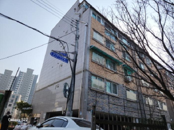 경기도 의정부시 금오동 402-2 금오캐슬 가동 2층 201호 외 1필지 다세대주택 경매 사진 1