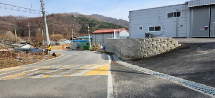 경기도 양주시 광적면 비암리 215-2 외 1필지 창고시설 경매 사진 1
