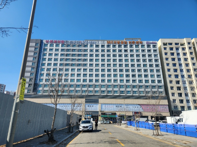 경기도 남양주시 다산동 6073-2 다산안강럭스나인 1층111호 외 1개호 근린상가 경매 사진 1
