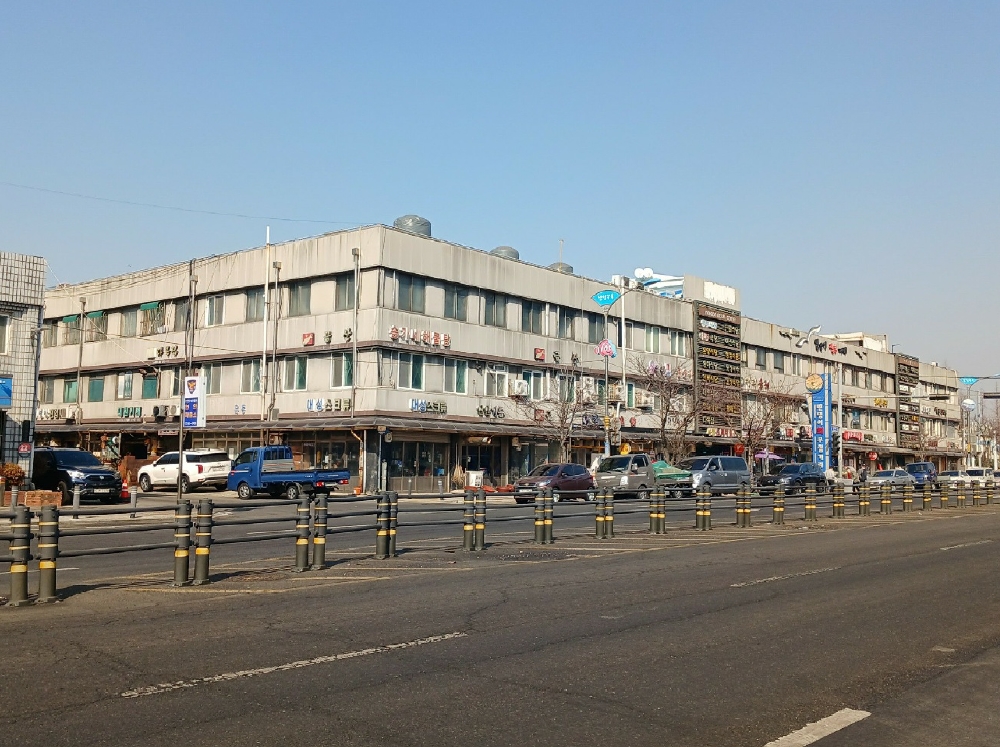 인천광역시 중구 항동7가 60 3층313호 외 1개호 근린상가 경매 사진 1