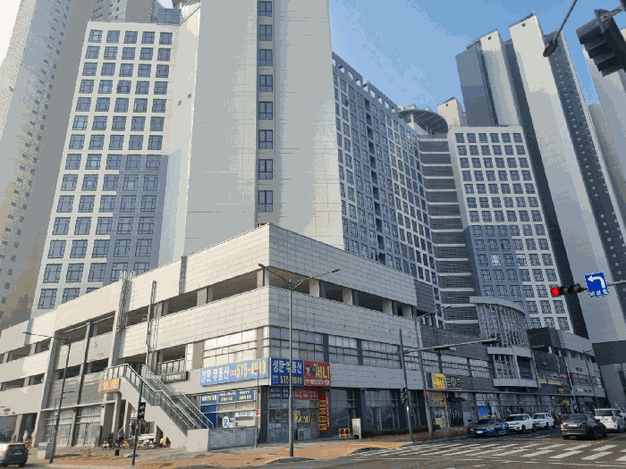 인천광역시 서구 경서동 경서3구역도시개발지구25블록2로트 청라로데오시티포레안 2층203호 근린상가 경매 사진 11