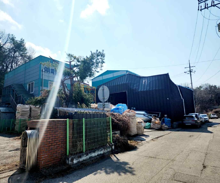 경기도 화성시 양감면 송산리 702-19 외 2필지 분뇨및쓰레기처리 경매 사진 1