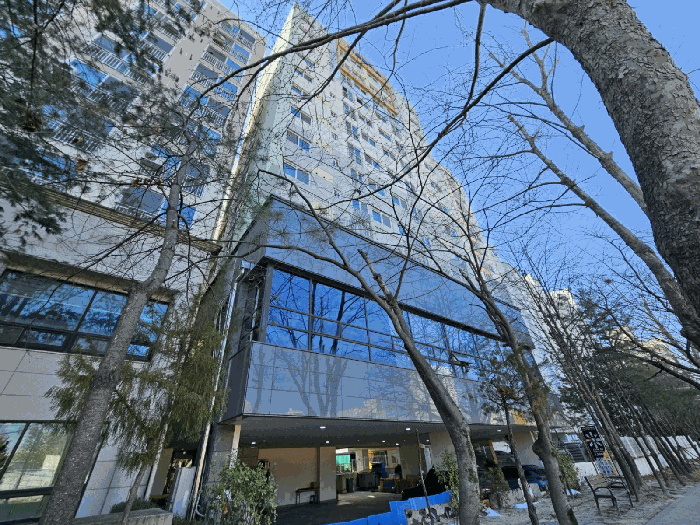 대전광역시 유성구 봉명동 640-6 라온팰리스 1동 2층203호 근린상가 경매 사진 9
