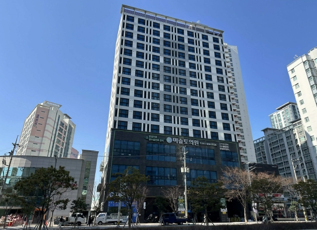 부산 부산진구 전포동 891-48, 1층101호 (전포동,대동레미안센트럴시티2) 근린상가 경매 사진 1