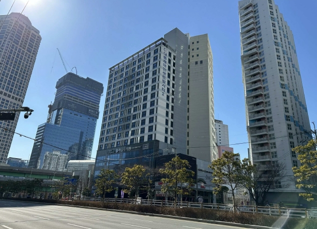 부산 부산진구 전포동 891-48, 1층101호 (전포동,대동레미안센트럴시티2) 근린상가 경매 사진 2