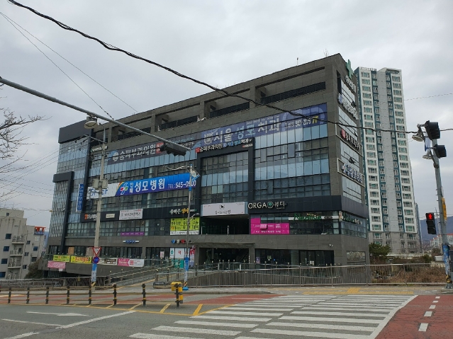 경남 창원시 진해구 장천동 408-2, 3층308호 (장천동,장천동엠에스빌딩) 외 2필지 근린상가 경매 사진 1