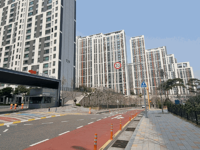부산광역시 사하구 구평동 517 이편한세상사하 109동 8층806호 아파트 경매 사진 13
