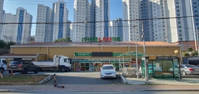 경상남도 김해시 진영읍 진영리 559 외 7필지 근린생활시설 경매 사진 1