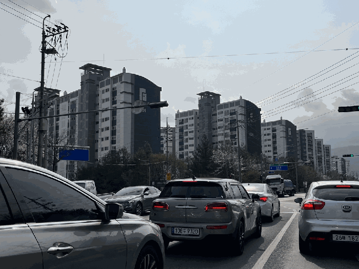 경상북도 경산시 옥곡동 85-1 성암산신동아파밀리에아파트 105동 6층601호 외 1필지 아파트 경매 사진 4